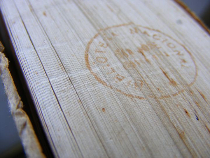 biblioteca 109 copy.jpg